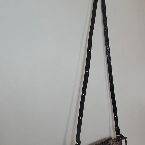 Brahmin Hillary Luminary Embossed Crossbody Snakeskin - Picture 7 of 16